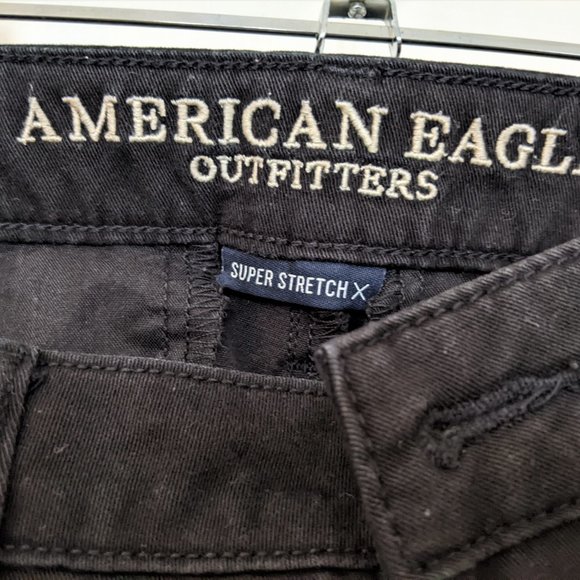 American Eagle Black Skinny Jeans - Picture 2 of 5